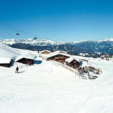 Unterhof 3*