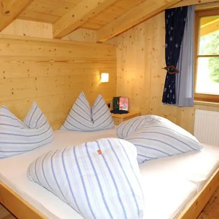 Unterhof 3*