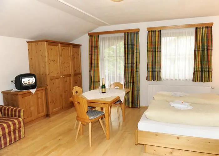 Alojamento de Acomodação e Pequeno-almoço Unterhof Flachau